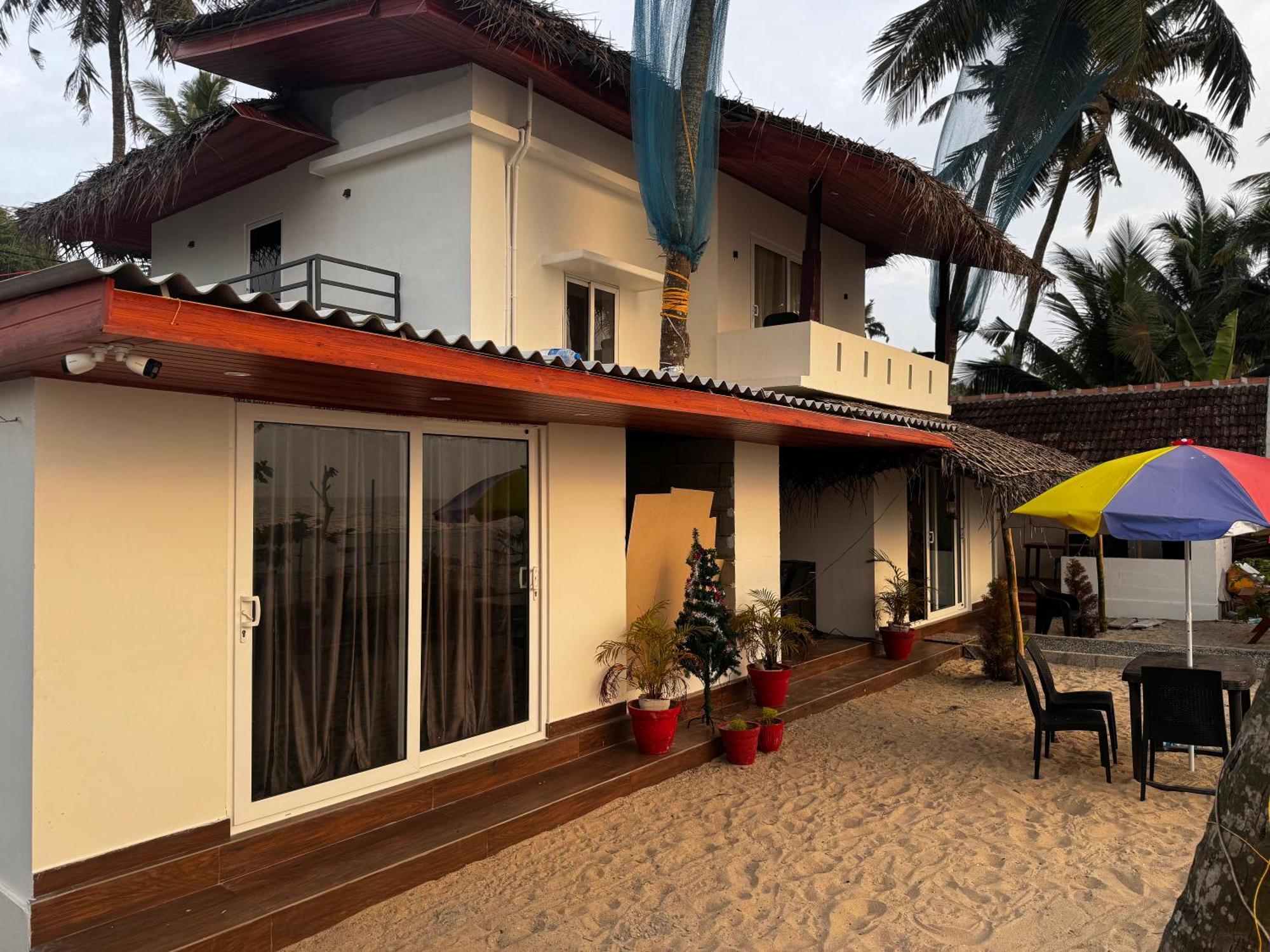Alivious Beach Homestay Alappuzha Экстерьер фото
