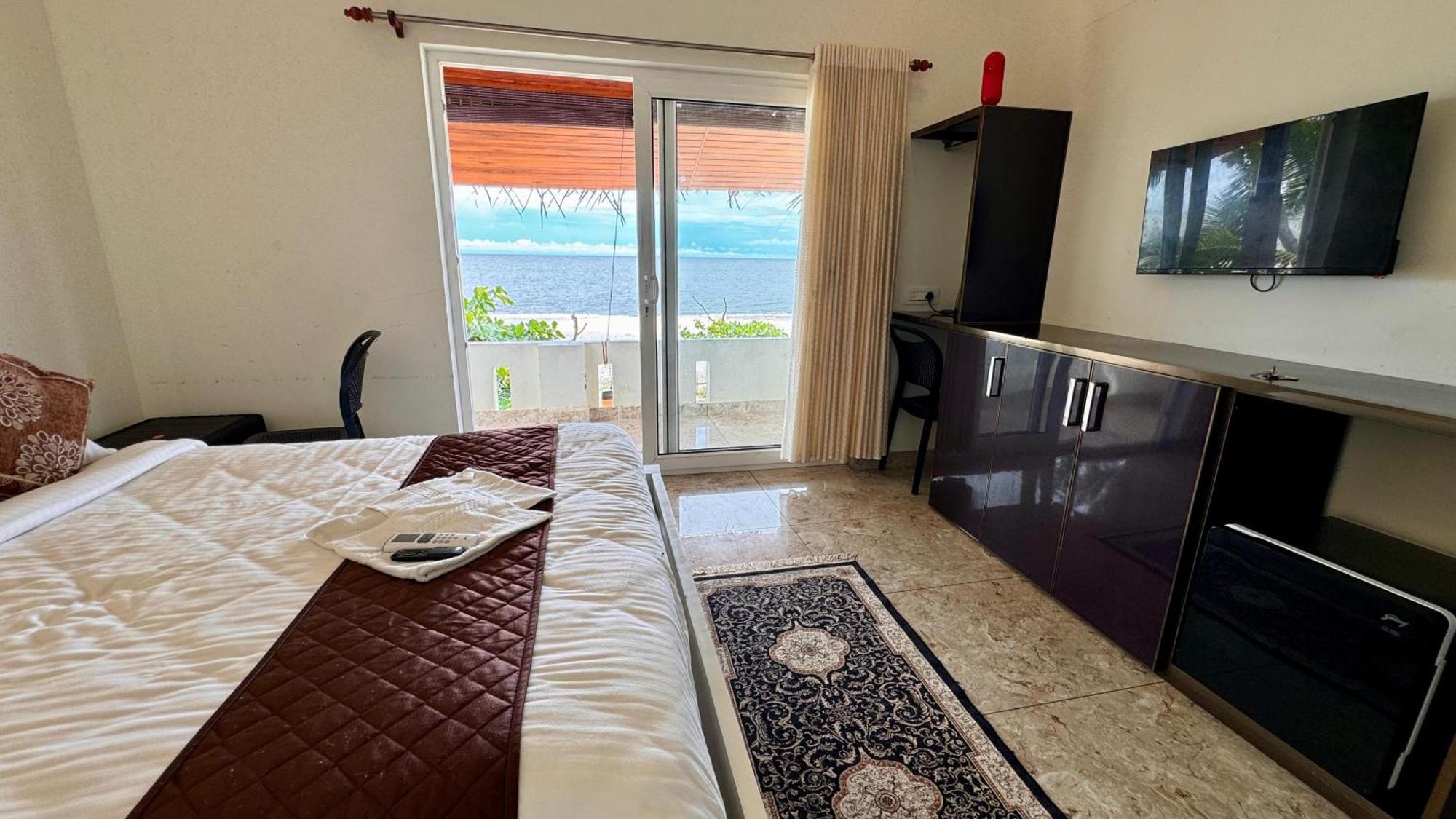 Alivious Beach Homestay Alappuzha Экстерьер фото